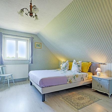 Bed and Breakfast Aux Pieds Des Vignes Ингерсайм Экстерьер фото